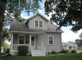 407 E Jefferson St, Washington, IL