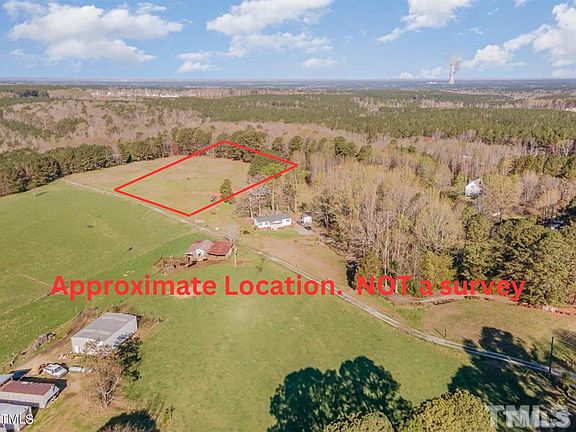 4th image of 164 Horse Path Ln