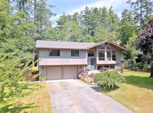 2138 Norcliffe Way, Oak Harbor, WA 98277