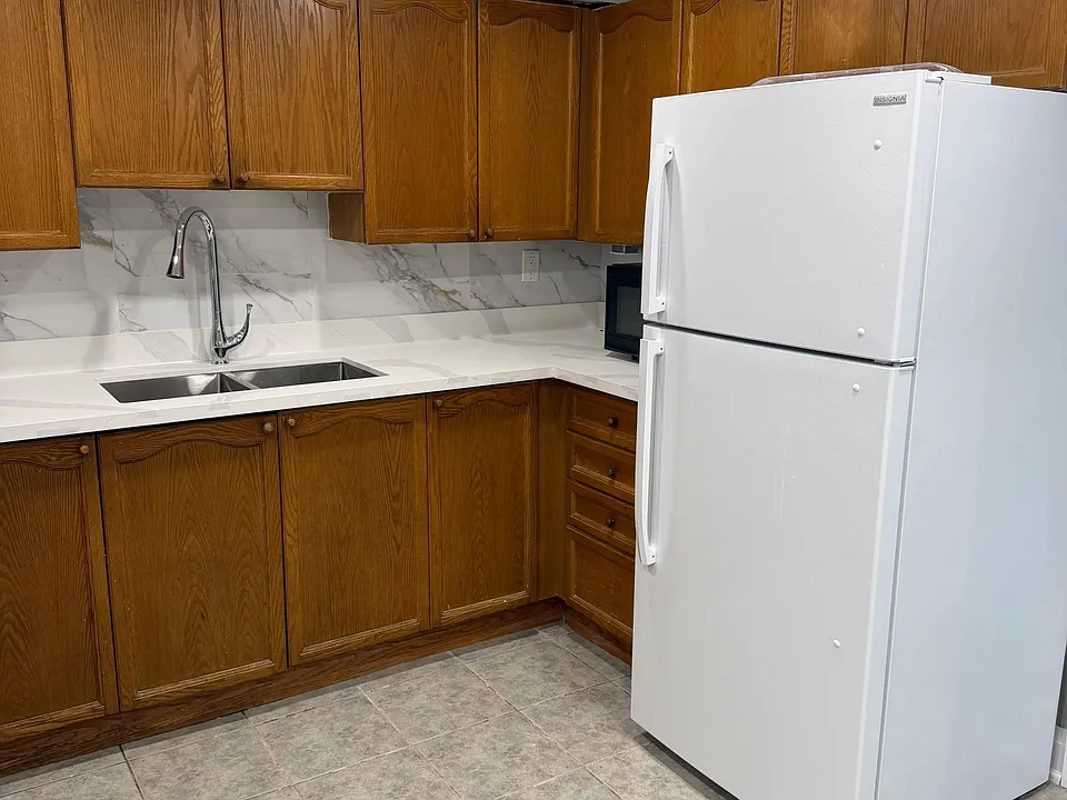 19 Mannel Cres
