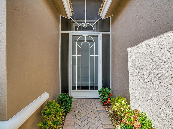 3rd image of 5142 Palazzo Place