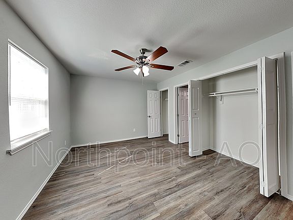 5th image of 10356 Chelmsford Dr