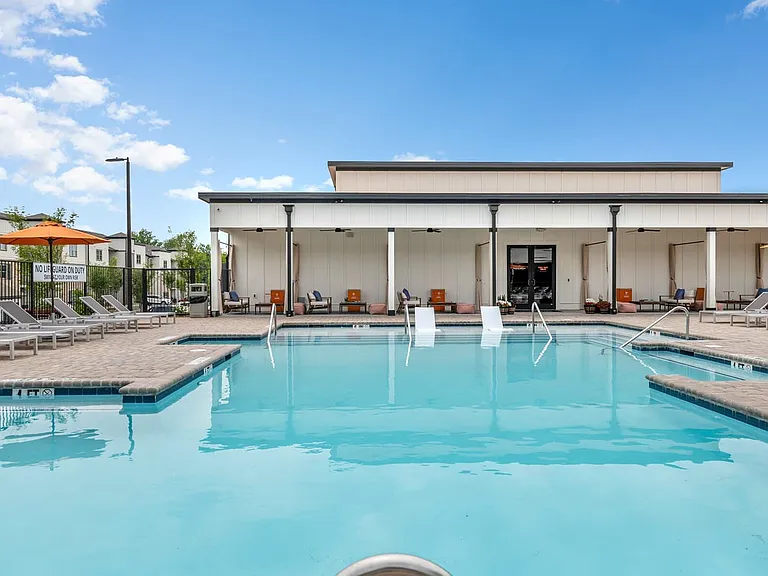 Pool 1