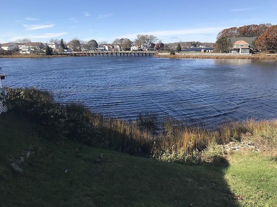 2nd image of 335R Ocean Grove Ave