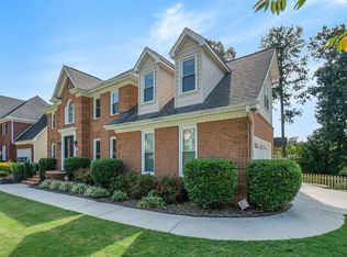 162 Cape Hatteras Ln, Suwanee, GA