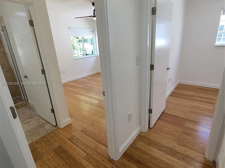 825 Michigan Ave #3 — Photo 24