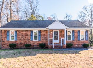 9066 Fayemont Dr, Mechanicsville, VA 23116