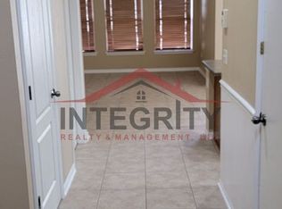 5246 Brighton Park Ln, Jacksonville, FL 32210