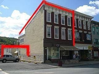 2nd image of 132 E Centre St