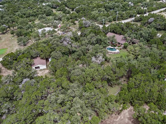 2nd image of 5311 Avispa Way