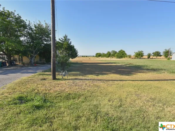 E 7th St, Mc Gregor, TX 76657