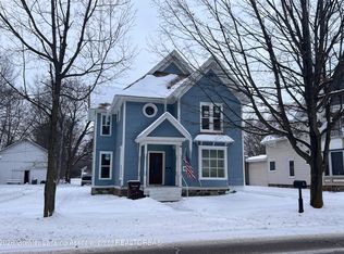 110 N Main St, Leslie, MI