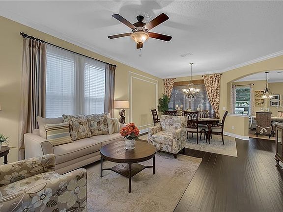 5th image of 572 Juniper Springs Dr