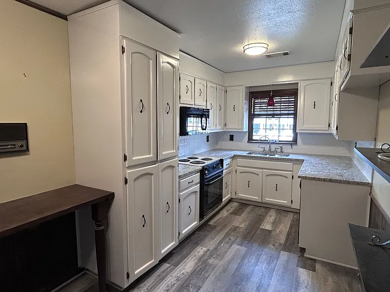 5107 Briarcliff Dr — Photo 4
