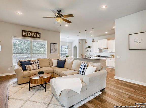 3rd image of 28830 Sopris Ln