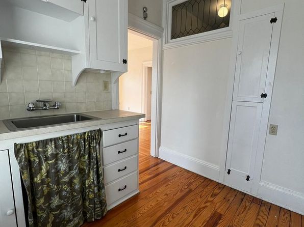 111 N Normal St APT 4