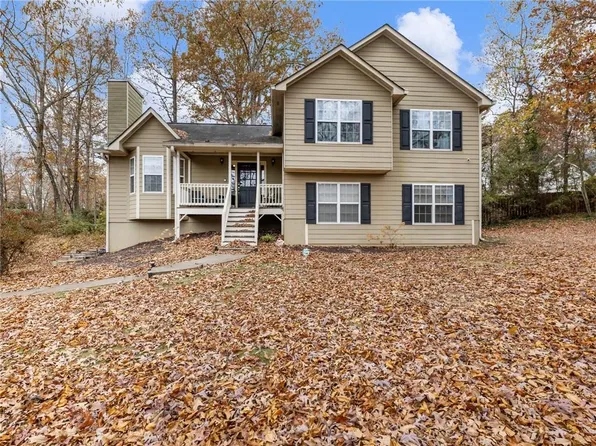 2310 Fair Oaks Ct, Cumming, GA 30040