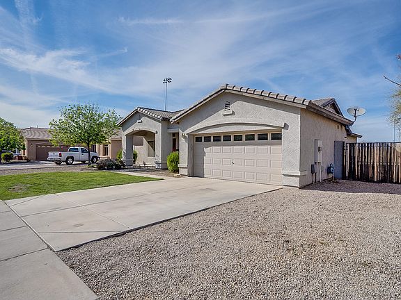 2nd image of 21126 E Saddle Way