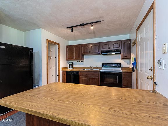5th image of 436 Red Pine Ct