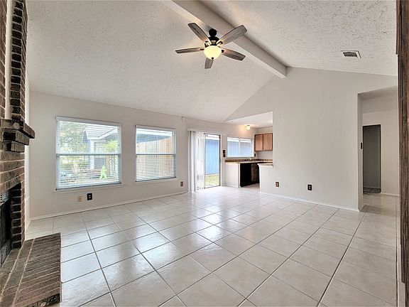 living room_03042022