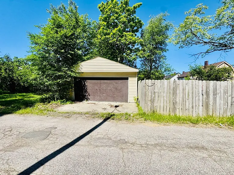 10422 Dove Ave — Photo 44