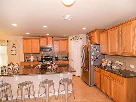 5th image of 2810 Sanderling Way