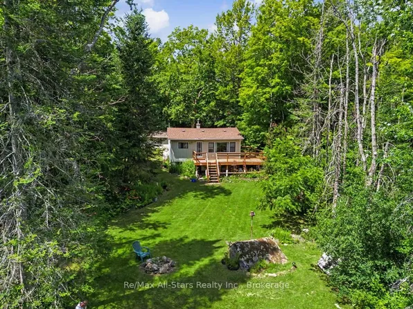 6 Kennedy Ct, Trent Lakes, ON K0M 1A0