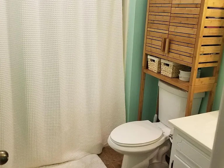 410 Rocky Dr — Photo 8