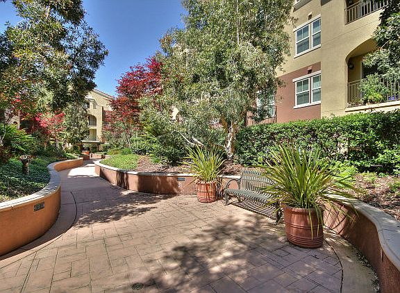 5th image of 700 S Abel St Unit 219