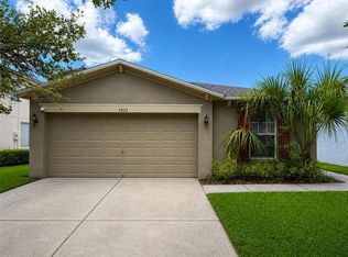 7823 Carriage Pointe Dr, Gibsonton, FL 33534