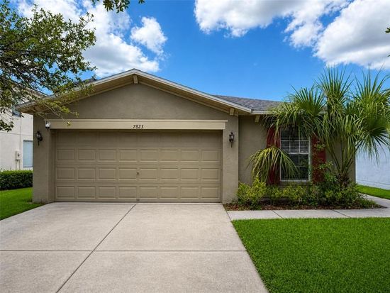 7823 Carriage Pointe Dr, Gibsonton, FL 33534