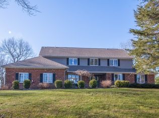 19 Crestfield Rd, Boonton Township, NJ 07005