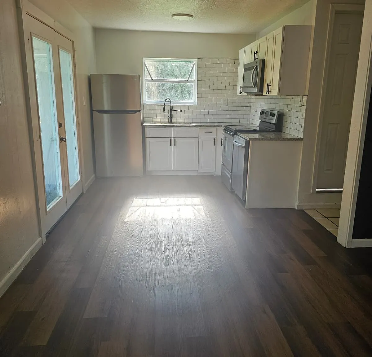 2 bed, 980 sqft, $1,650 — Photo 4