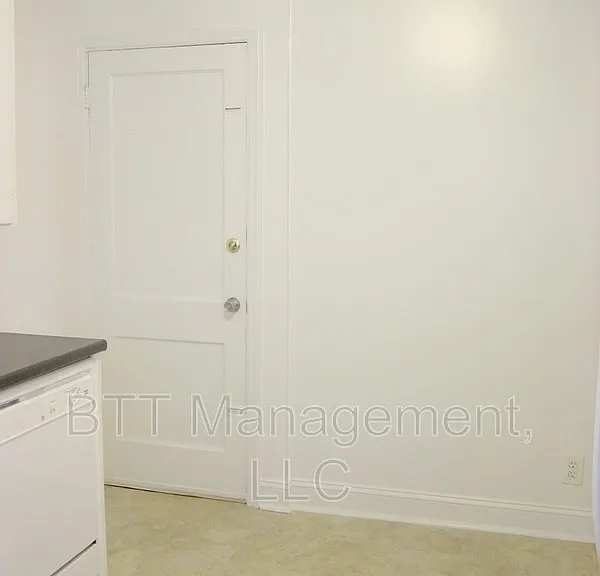 8405 Greenwood Ave #3 — Photo 38
