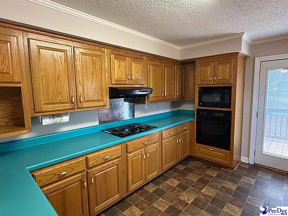 5th image of 332 Watson Hill Ln