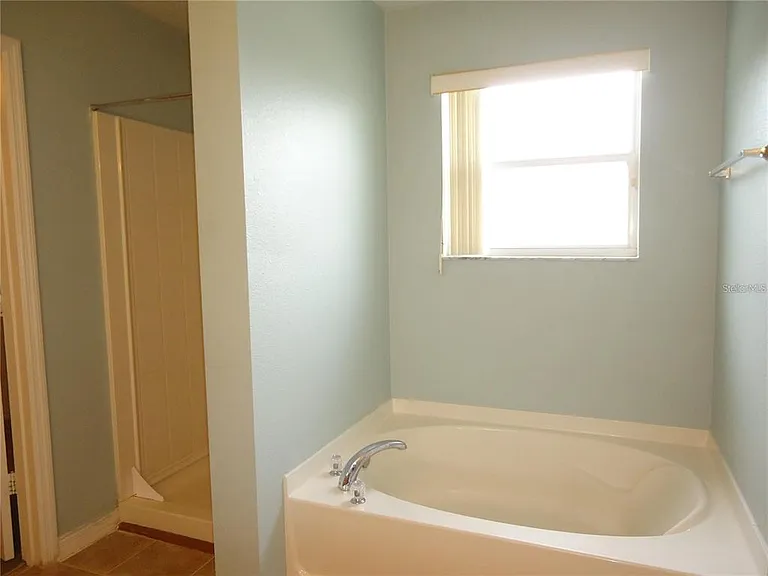 121 Bristol Forest Trl — Photo 14