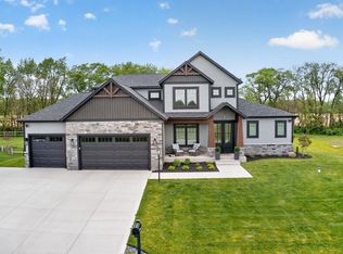 15111 Gossamer Trl, Granger, IN 46530