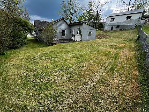3rd image of 112 Clark Ave