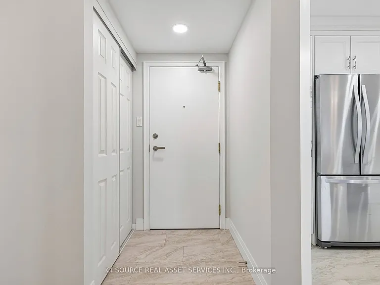7601 Bathurst St #1003 — Photo 7