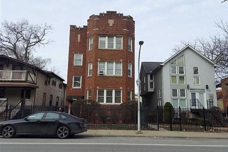 1st image of 7416 S Jeffery Blvd