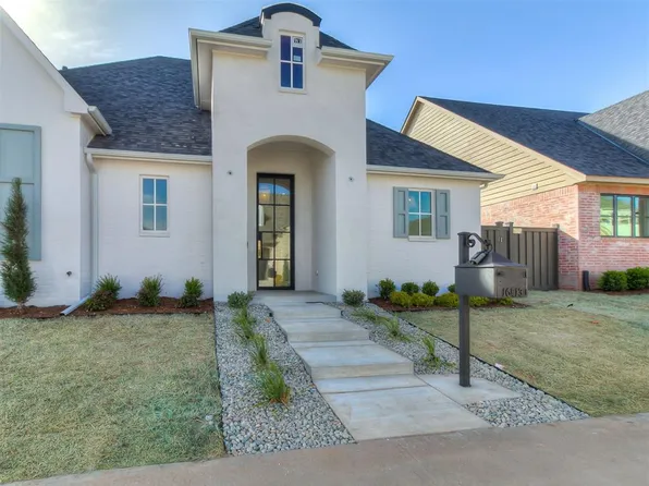 16413 Burgundy West Dr, Edmond, OK 73013