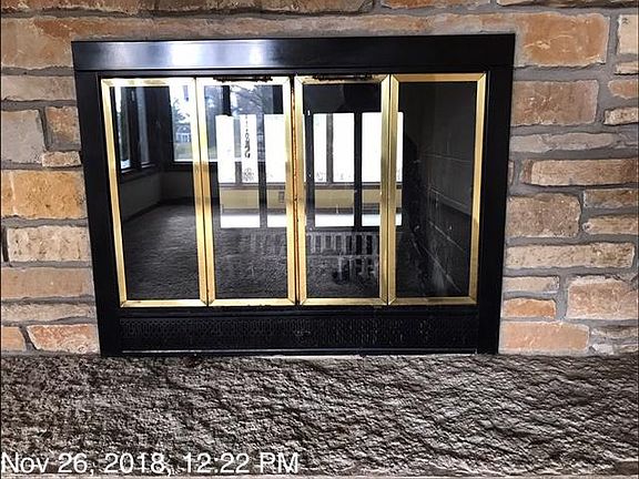 2nd image of 10618 Highlawn Ct