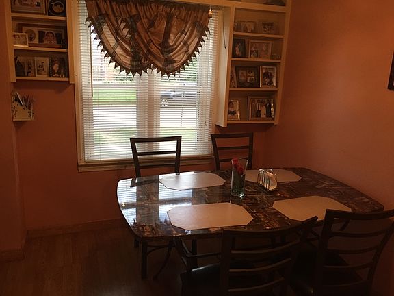 3rd image of 3814 S 58th Ct