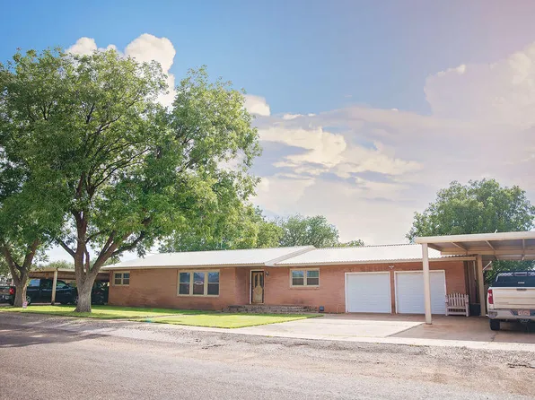 1201 N Avenue F, Denver City, TX 79323