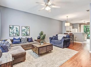 3521 Twisted Tree Ln, Jacksonville, FL 32216