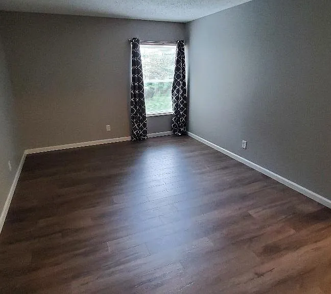 Bedroom #1