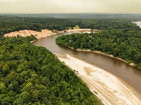 N Highway 43 Columbia, Columbia, MS 39429