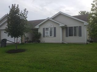 303 Oak St, Poplar Grove, IL 61065