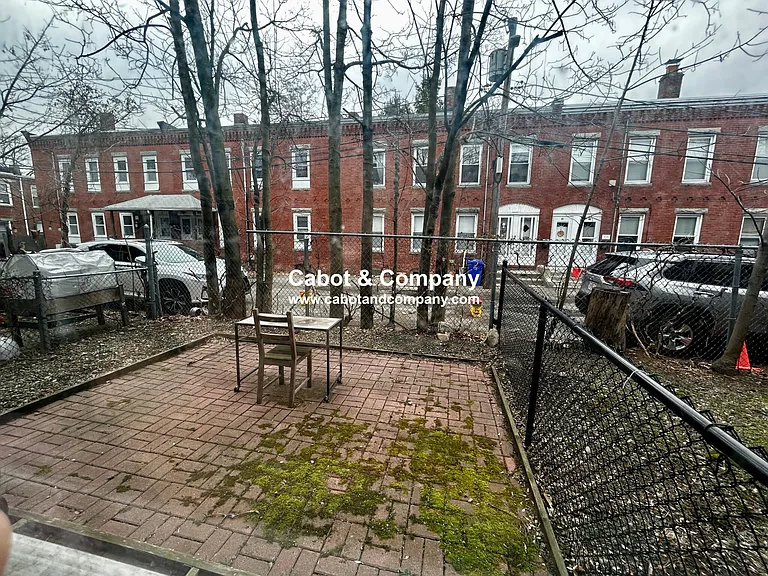 8 Mead St #1 — Photo 9