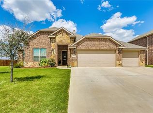 364 Canadian Ln, Burleson, TX 76028